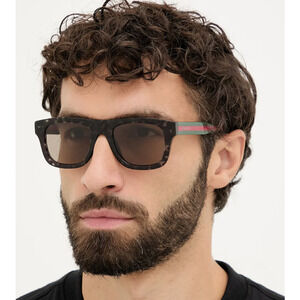 Gucci | Accessories | Gucci Black Gg472 Oversized Square  display picture 1
